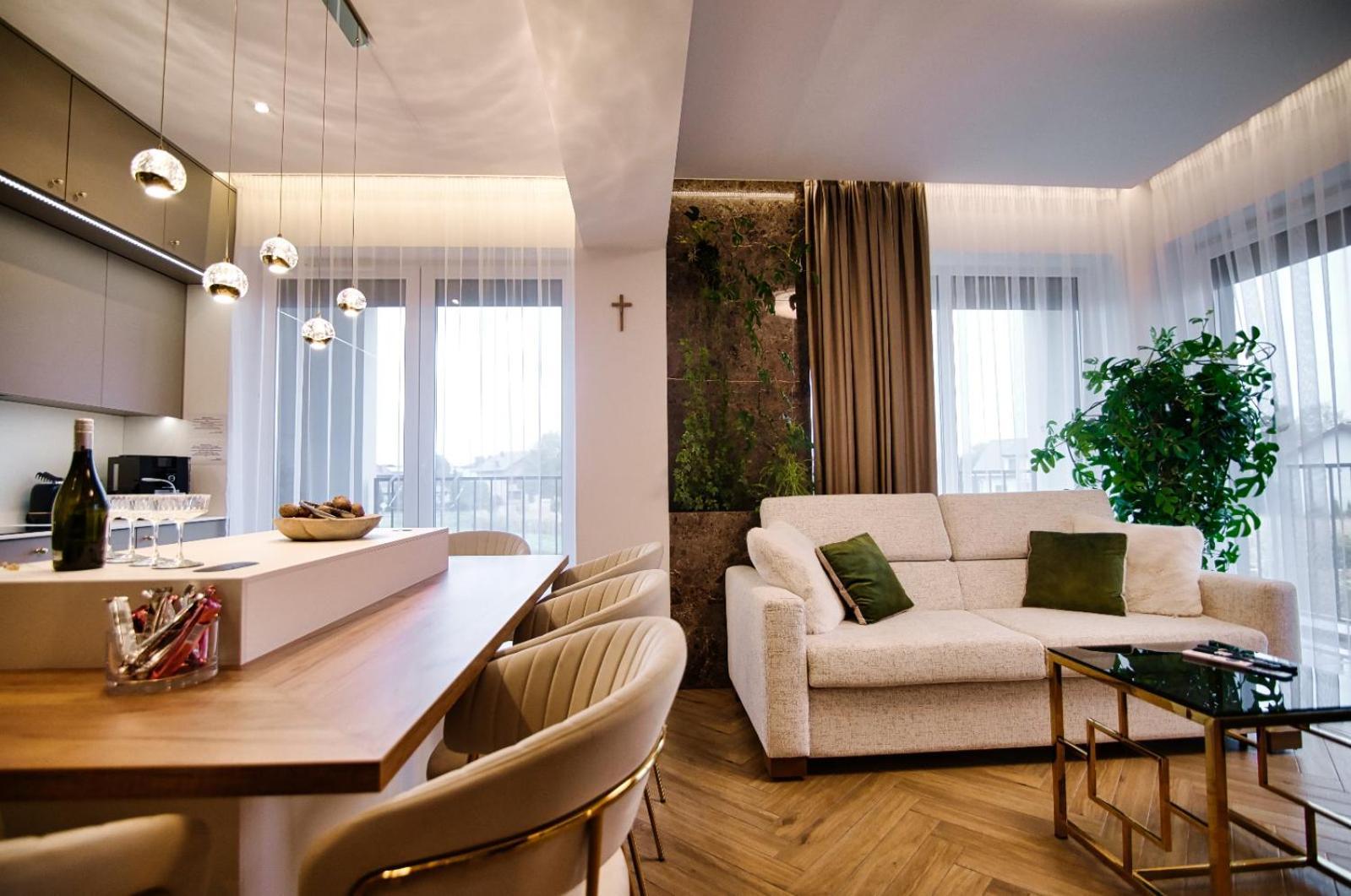 Appartamento Apartament "Zlote Lwy 18" Zator Esterno foto