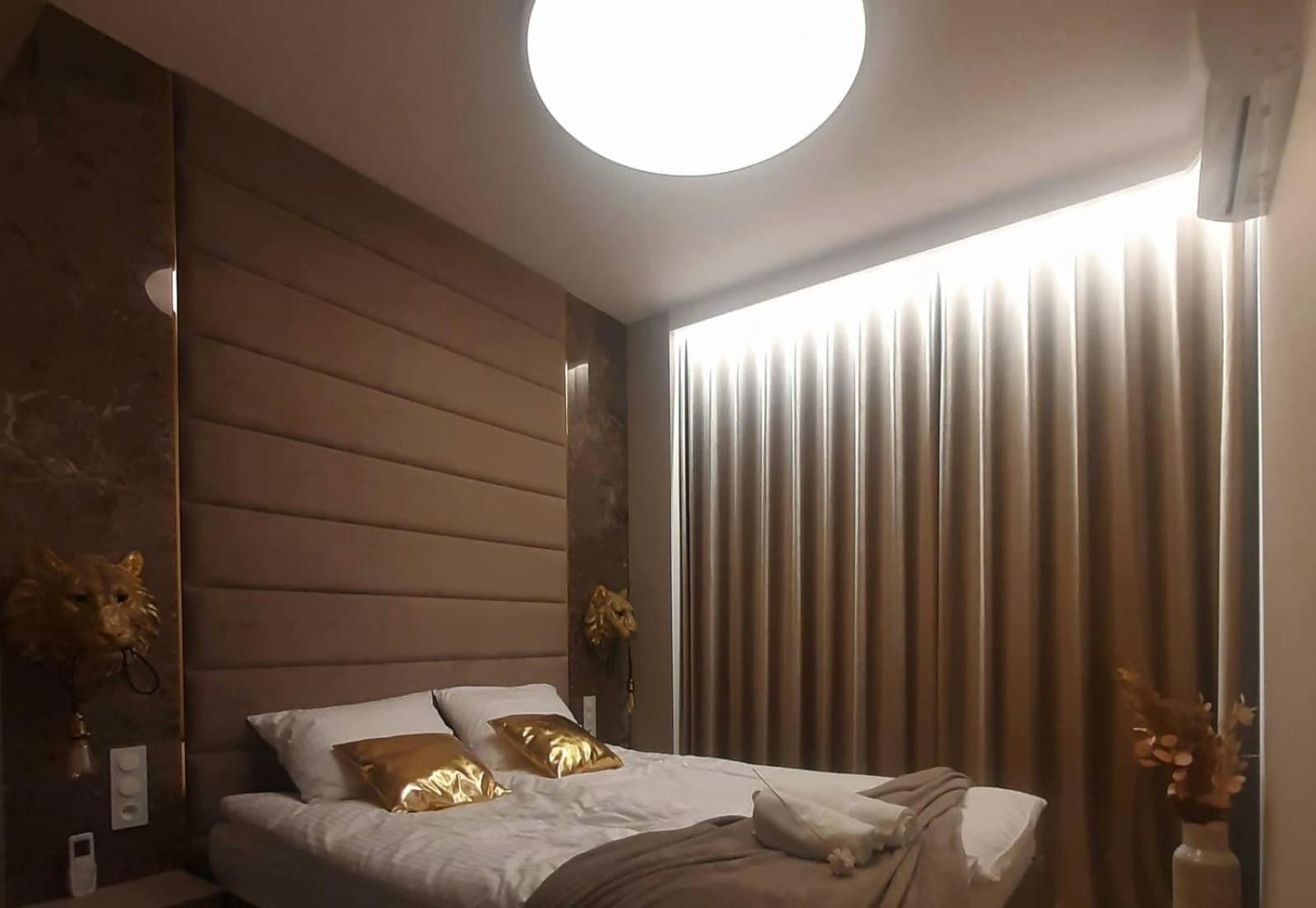 Appartamento Apartament "Zlote Lwy 18" Zator Esterno foto